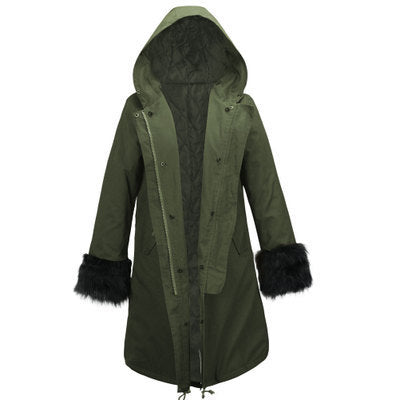 Elegant winter coat for women with luxurious faux fur trim Lune Londonl