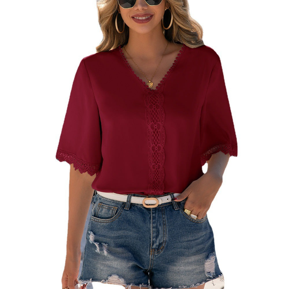 Elegant women's blouse with lace and V-neck Lune London