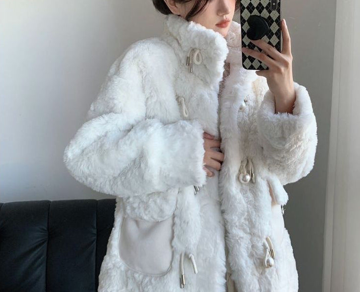 Veste de transition en peluche pour femmes avec des boutons décoratifs Chic & Stil