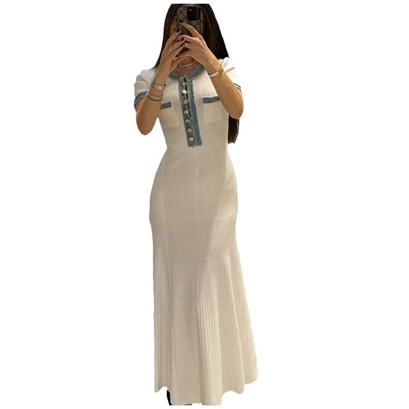 Robe Maxi Élégante Femme avec Tissu Texturé et Boutons Décoratifs Chic & Stil