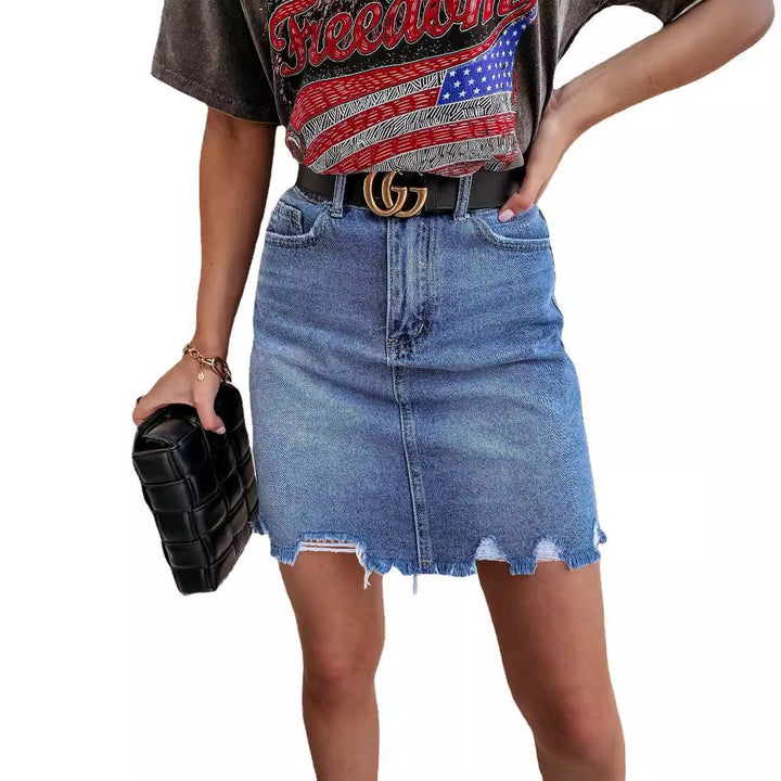 Jupes en jean mini pour femmes dans un style vintage avec ourlet effiloché Chic & Stil