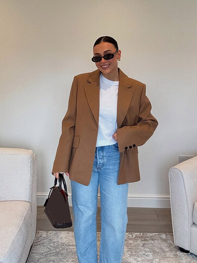 Oversized blazer jacket for women with modern design Lune London