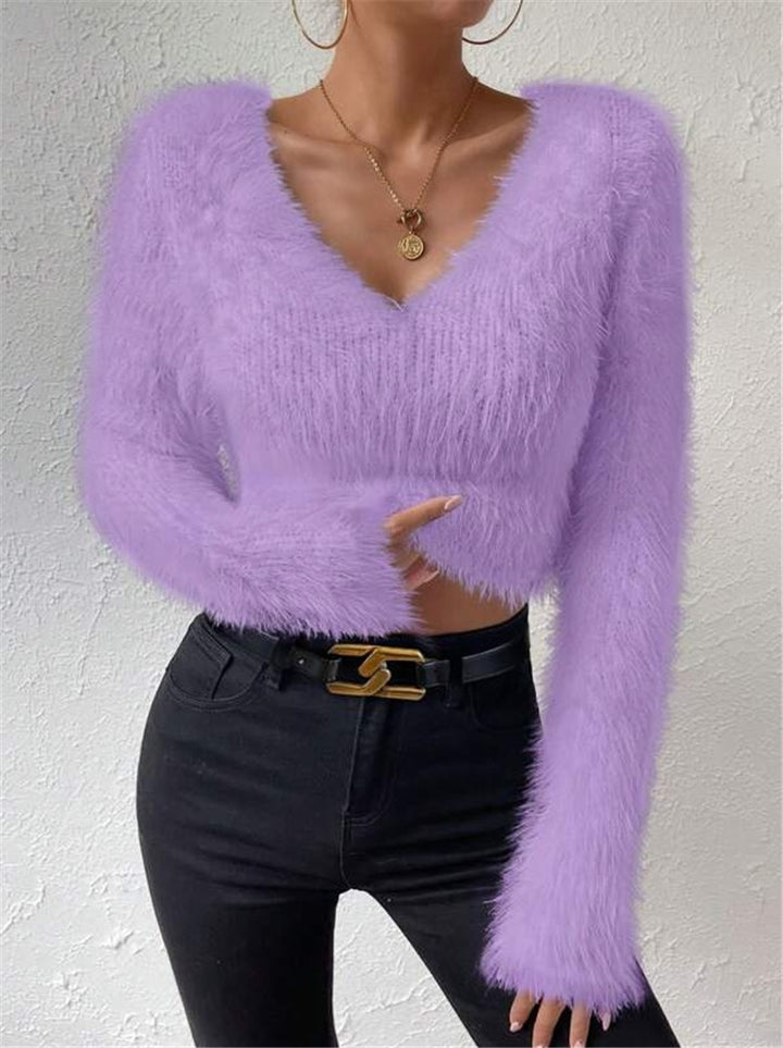Woman soft V neck top in plush material Lune London