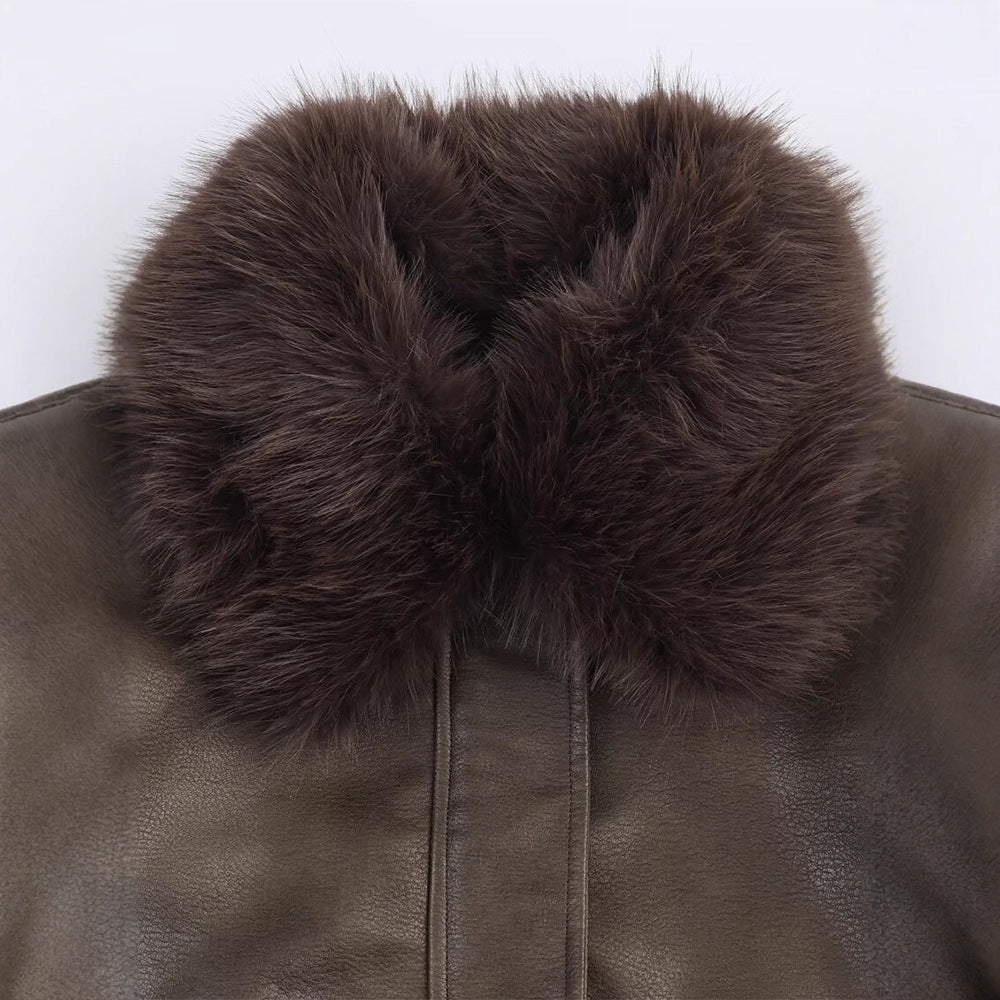 Women's faux leather jacket with removable faux fur collar and practical pockets Lune London