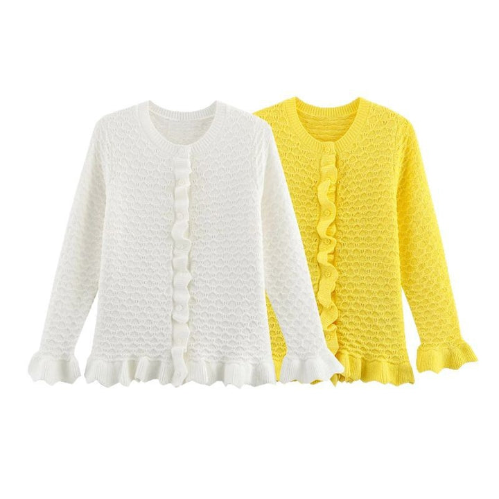 Knitted jacket for women with ruffle details and buttonhole Lune London