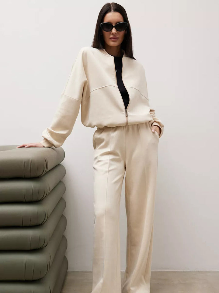 Women's modern leisure set with asymmetric zipper and elastic waistband Chic & Stil