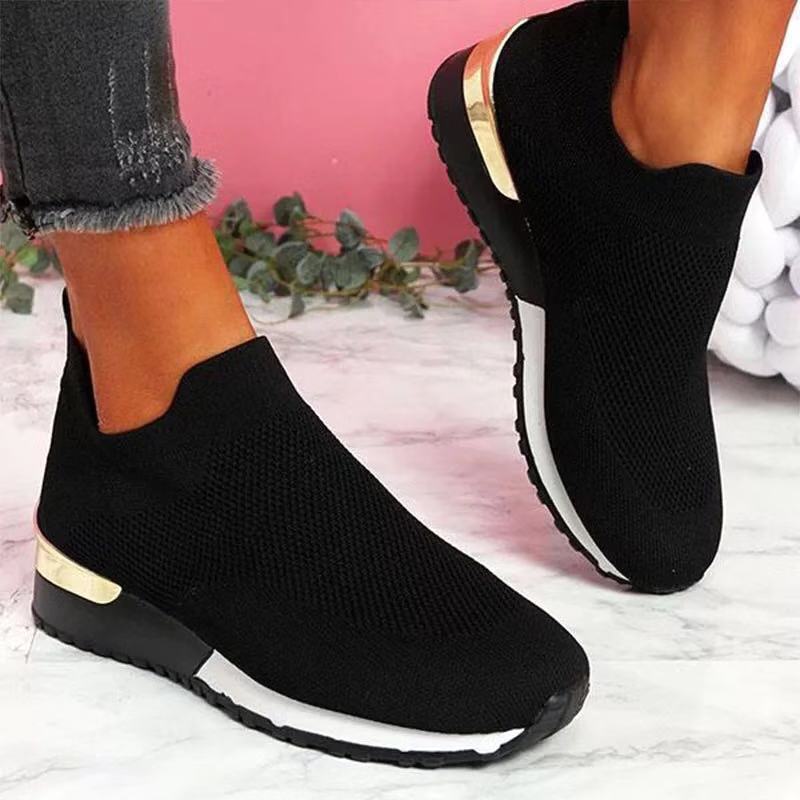 Ladies Breatheable Slip-On Sneakers with flexible knit upper Lune London