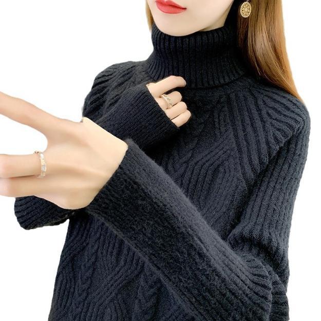 Women's turtleneck pullover with textured cable knit pattern and long sleeves Lune London