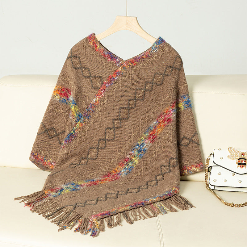 Elegant oversized sweater for women with fringe hem and unique pattern Lune London