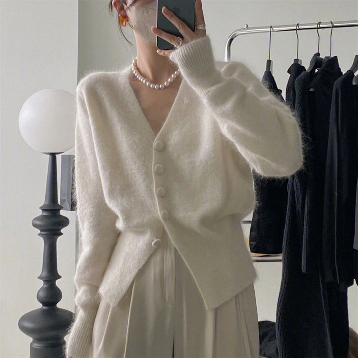 Cardigan Femme en Matériau Mohair Doux avec Fermeture Boutonnée Chic & Stil