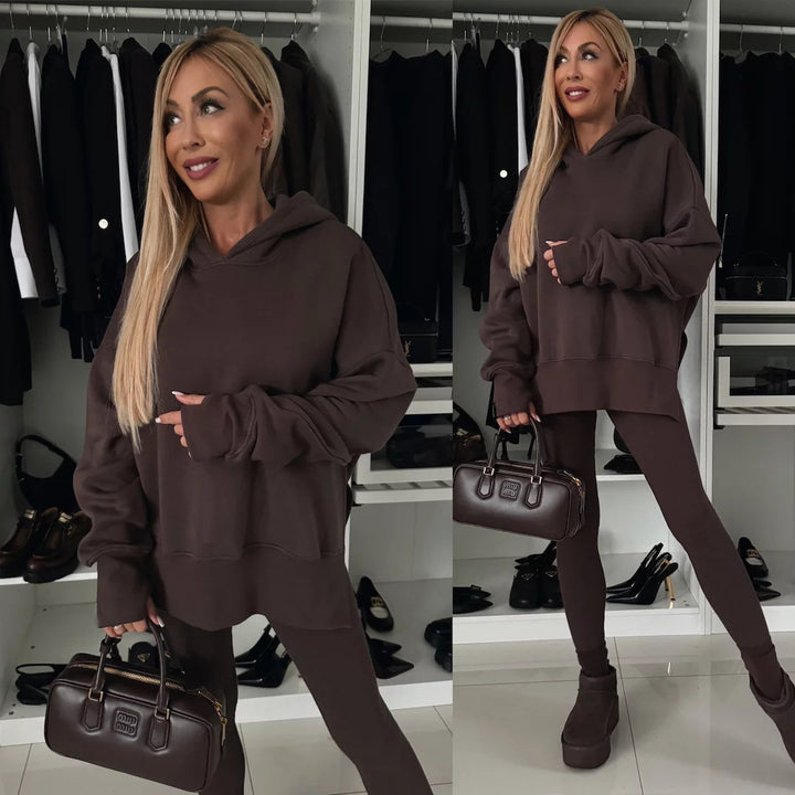 Women's casual hoodie with animal print and extended sleeves Chic & Stil