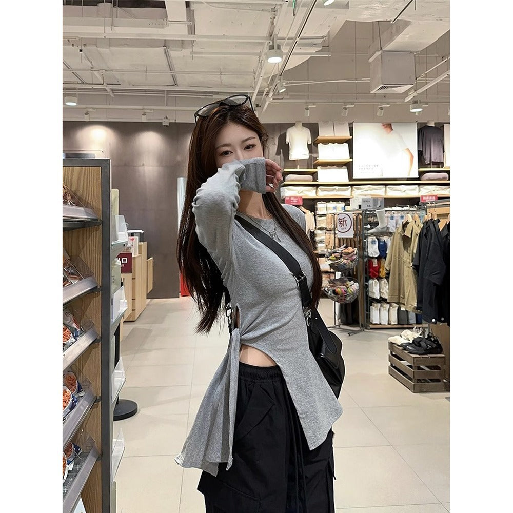Ladies long sleeve shirt with side slits and fashionable round neckline Chic & Stil