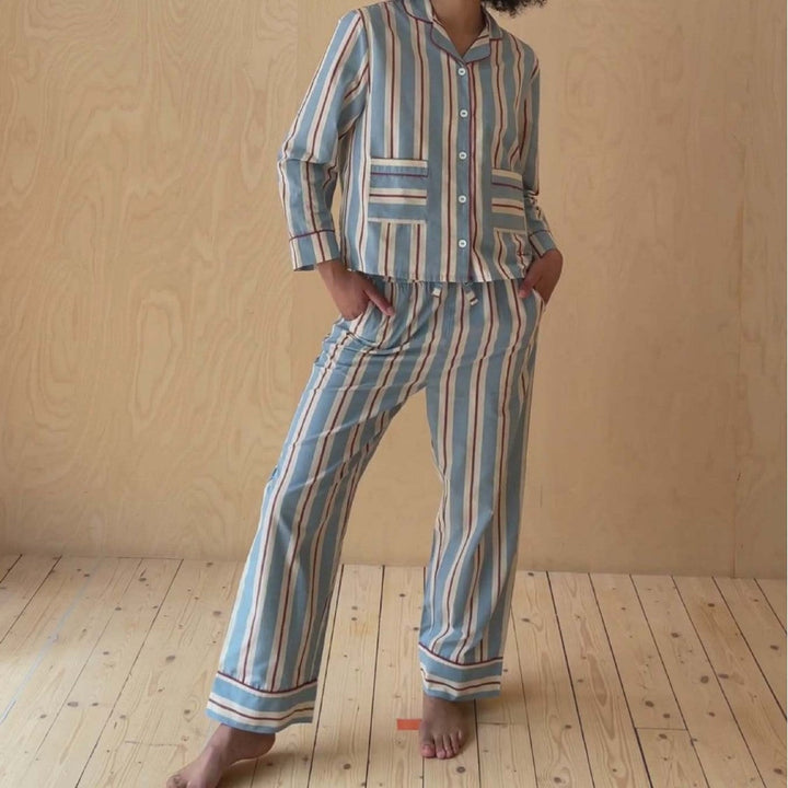 Women's Pajama Set with Trendy Striped Pattern Lune London