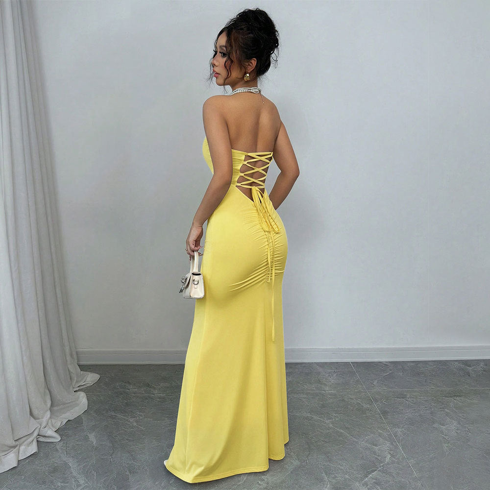 Robe maxi ajustée à enrouler pour femmes avec design décolleté et fente sexy dans le dos Chic & Stil