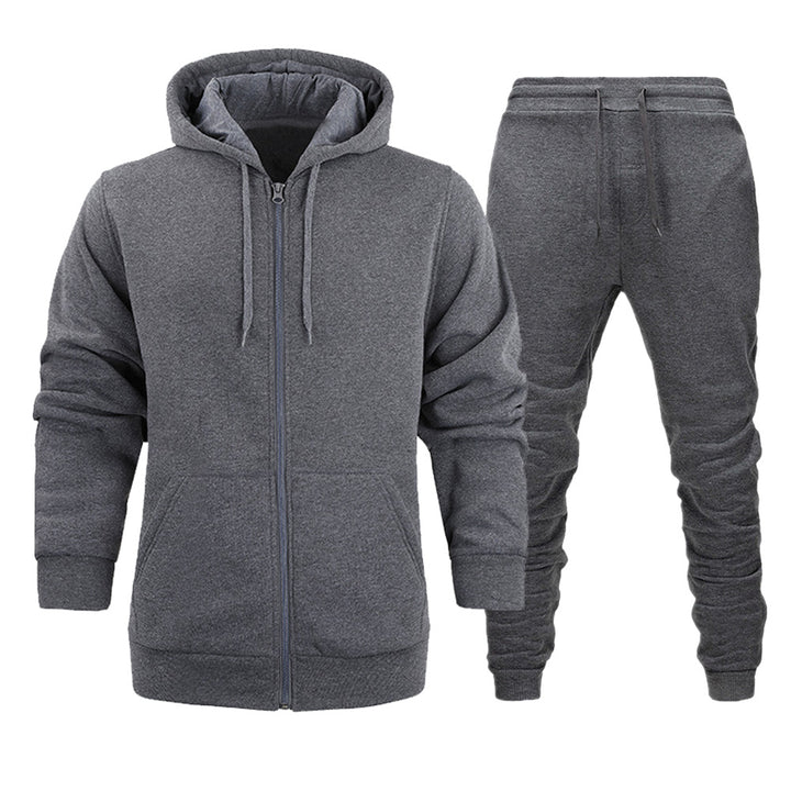 Lune London women's sporty hoodie and joggers set with functional pockets