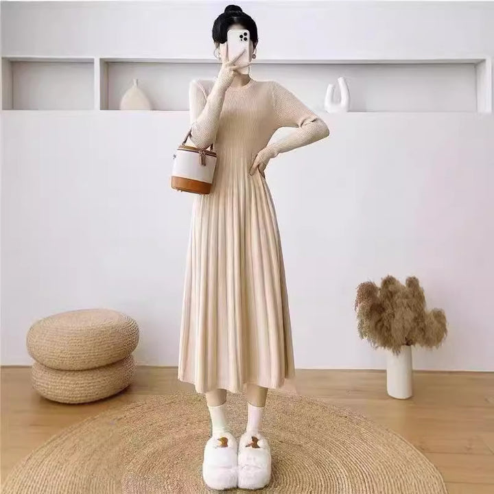 Knitted dress for women with pleated design and elegant sleeves Lune London