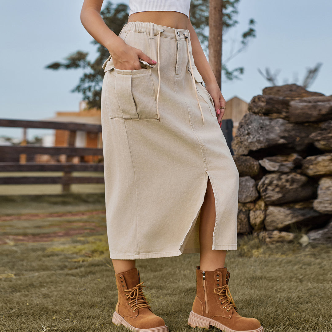 Maxi utility skirt for women with practical pockets and side slit Lune London