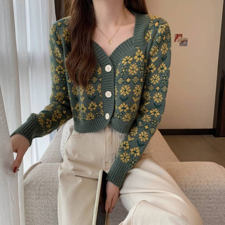 Ladies knitted floral jacket with wide edges Lune London