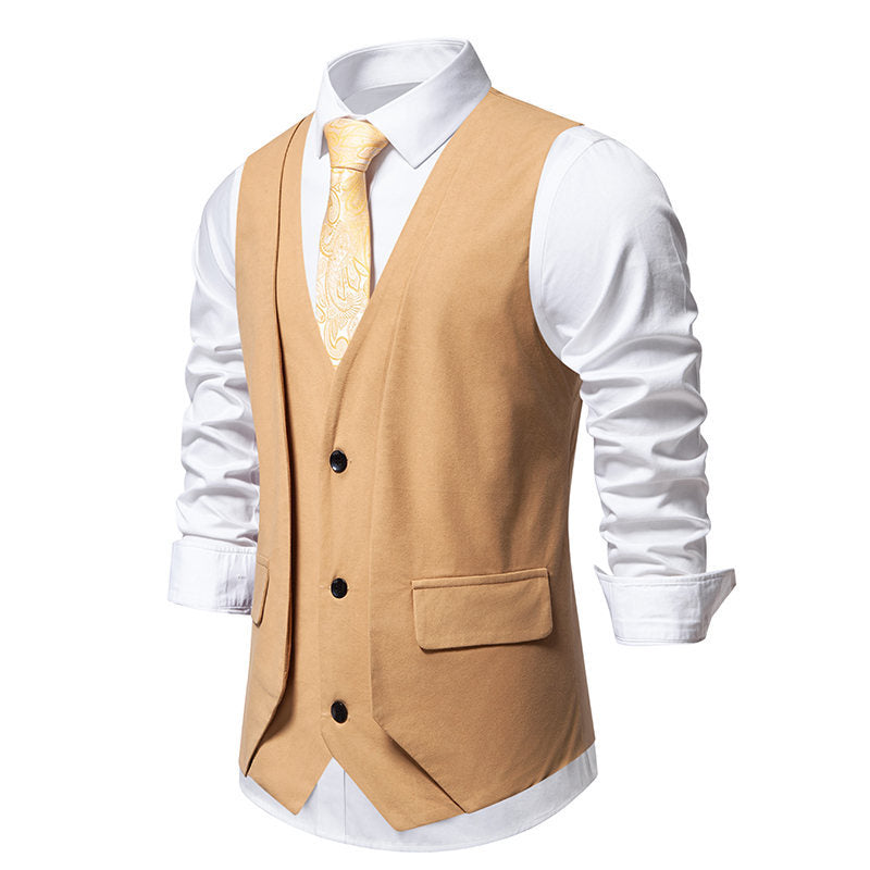 Elegant vests for men with a modern design and practical pockets Lune London