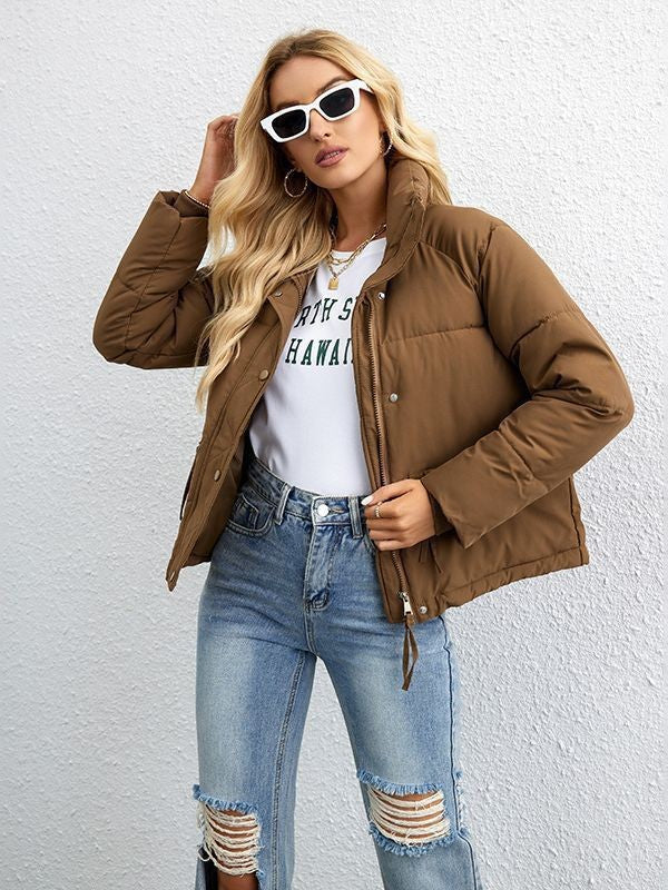 Quilted transitional jacket for women with stand-up collar and practical pockets Lune London