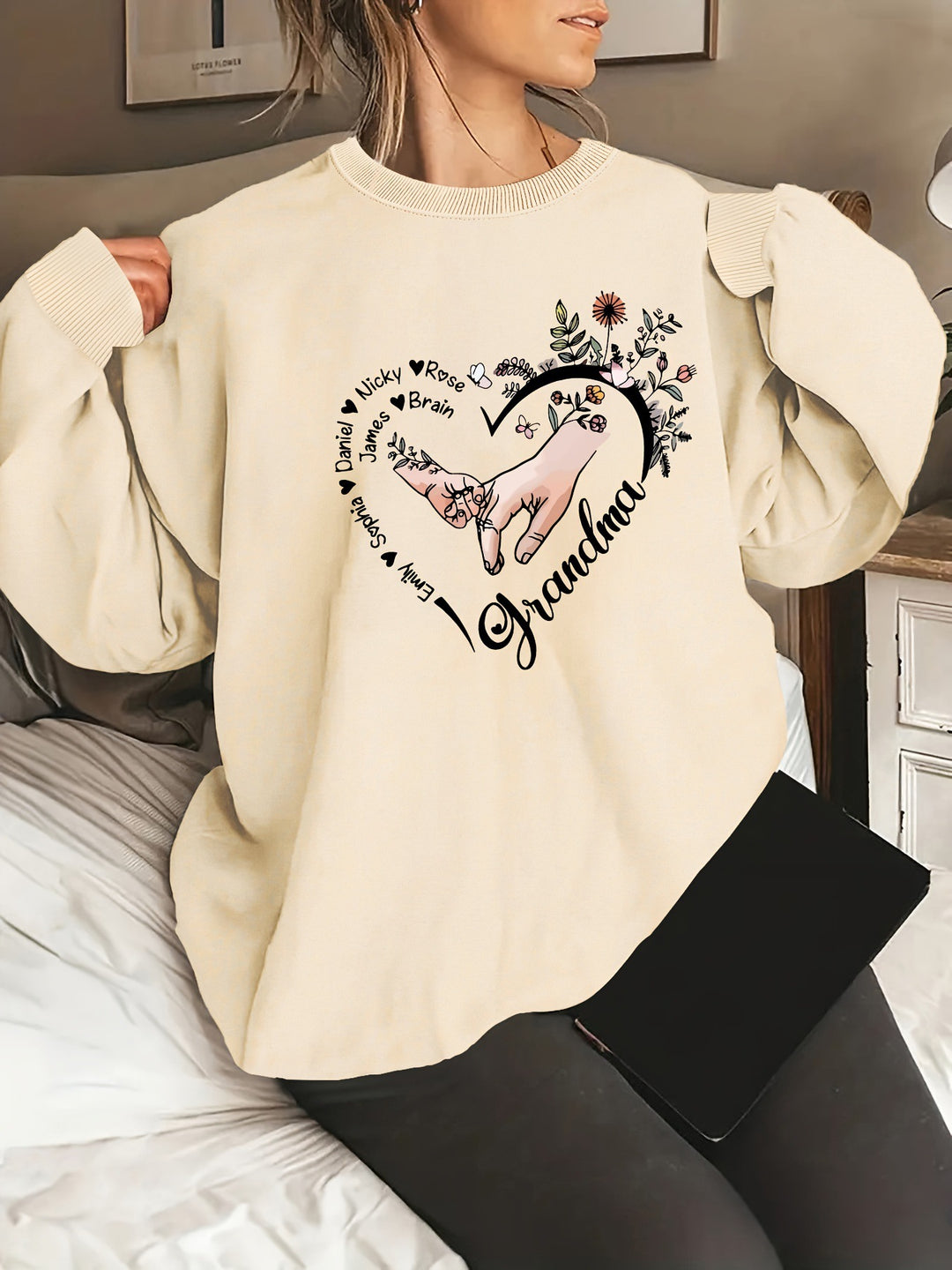 Pull décontracté féminin avec motifs floraux Chic & Stil
