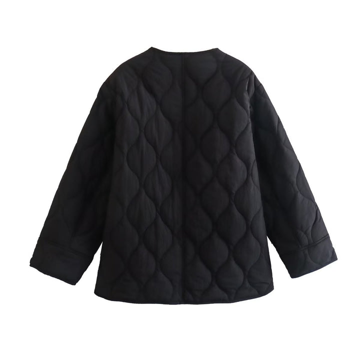 Quilted transitional jacket for women with trendy design and practical pockets Lune London