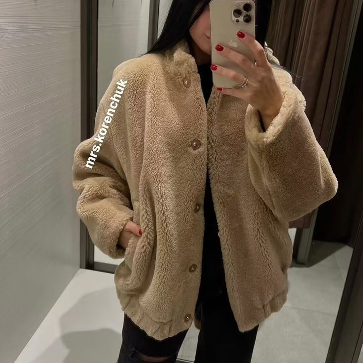 Ladies Cozy Fleece Jacket with High Collar and Practical Pockets Lune London