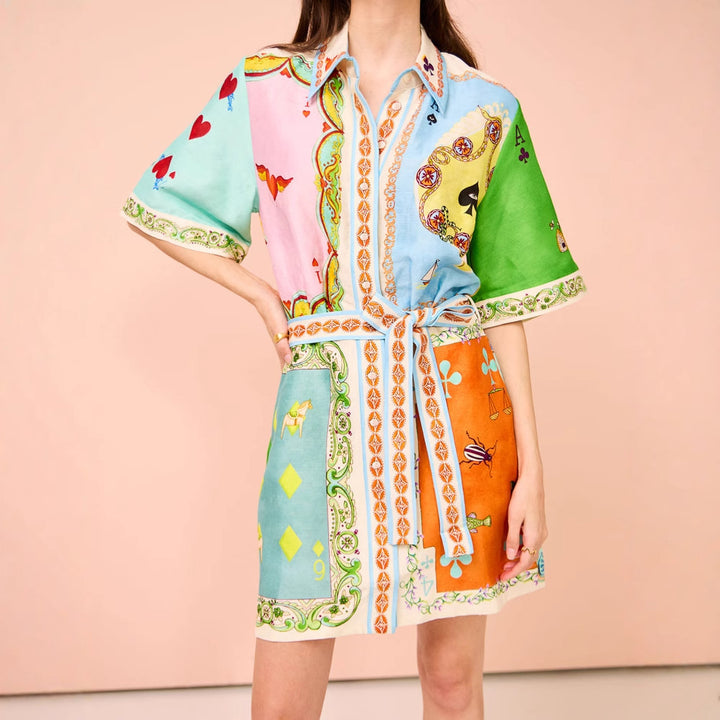 Shirt dress for women with colorful patterns and a belt at the waist Chic & Stil