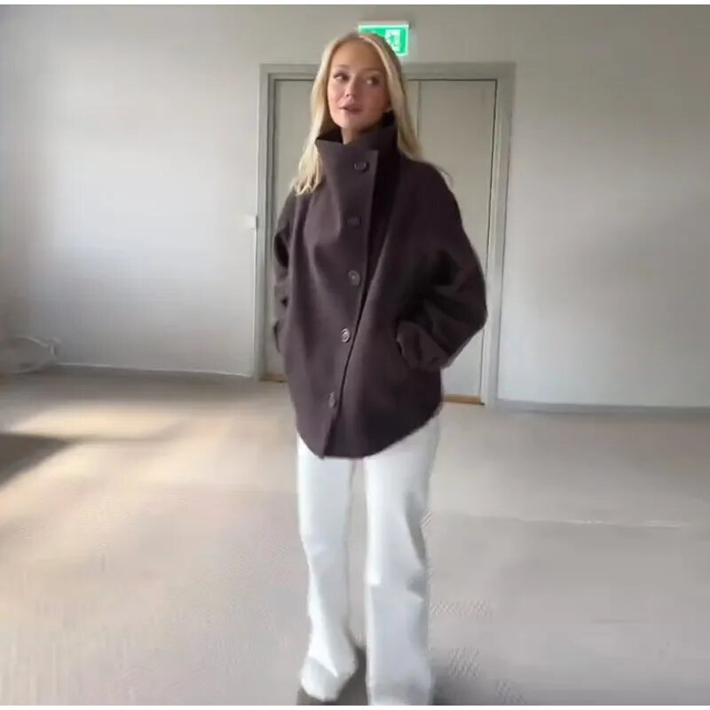 Oversized wool blazer for women with high collar and double-breasted Lune London