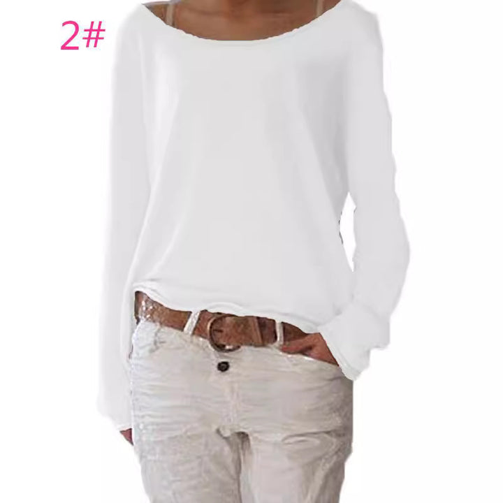 Casual and lightweight sweater for women with wide neckline Lune London