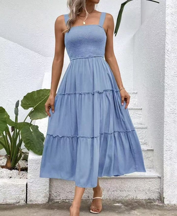 Maxi dress for women with elastic bodice and flowy skirt Lune London