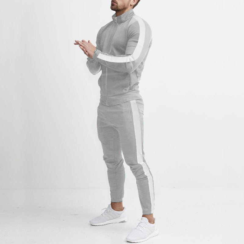 Men's sports suit with practical zip pockets and breathable material Lune London