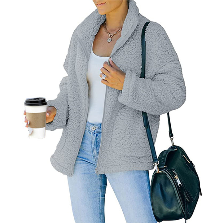 Women cozy fleece jacket with oversized cut and deep collar Lune London