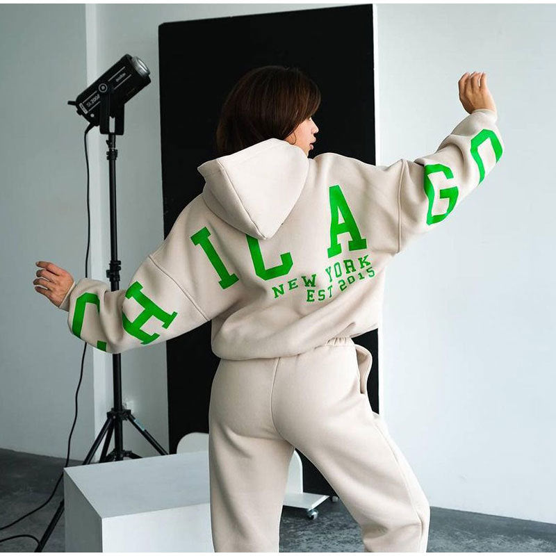 Ladies Oversized Casual Sweatshirt Set with Hood and Elastic Waist Lune London