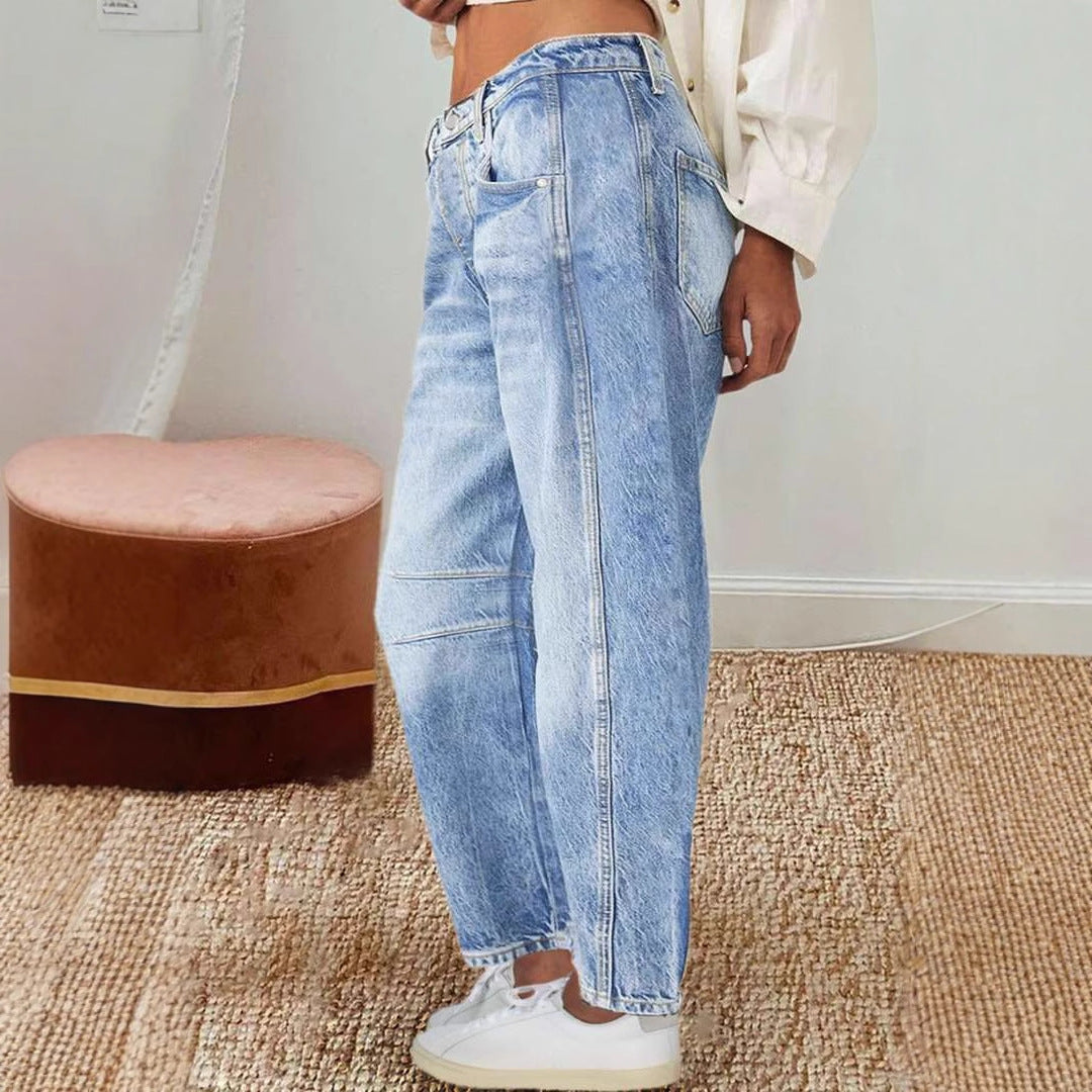 High-waisted casual jeans for ladies with wide cuts Lune London