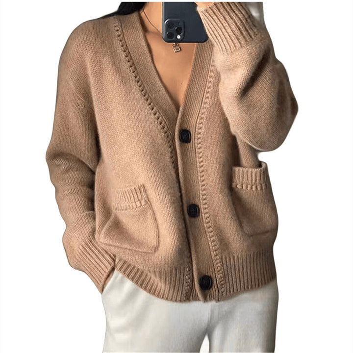 Ladies cardigan with deep V-neck and pockets Lune London