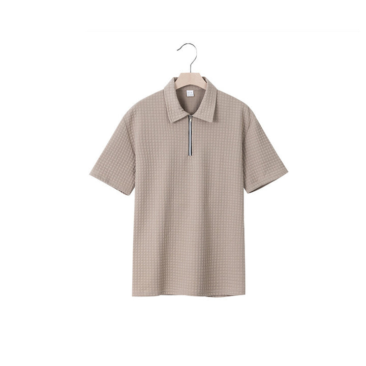Short sleeve men's polo with modern zipper closure and structured design Lune London