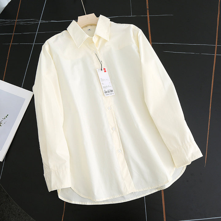 Blouse élégante et aérienne pour femmes avec col moderne Chic & Stil