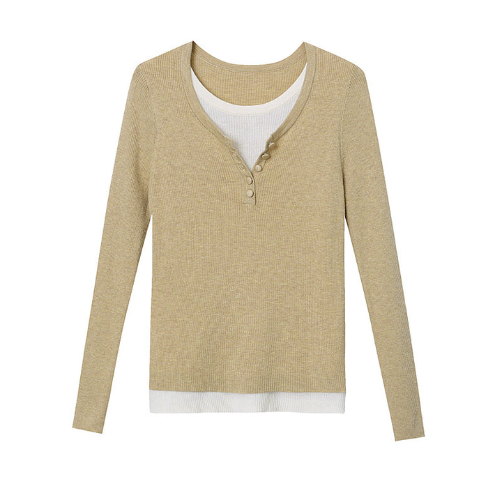 Women's long-sleeve shirt with button details and fashionable V-neck Chic & Stil