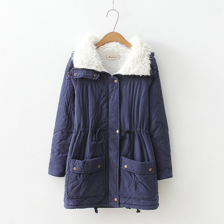 Women's winter coat, straight cut, with faux fur collar and practical pockets Lune London