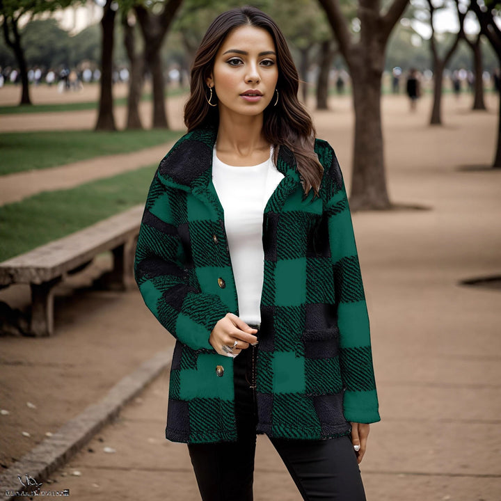Ladies Fleece Jacket with Pattern and Practical Pockets and Trendy Cut Lune London