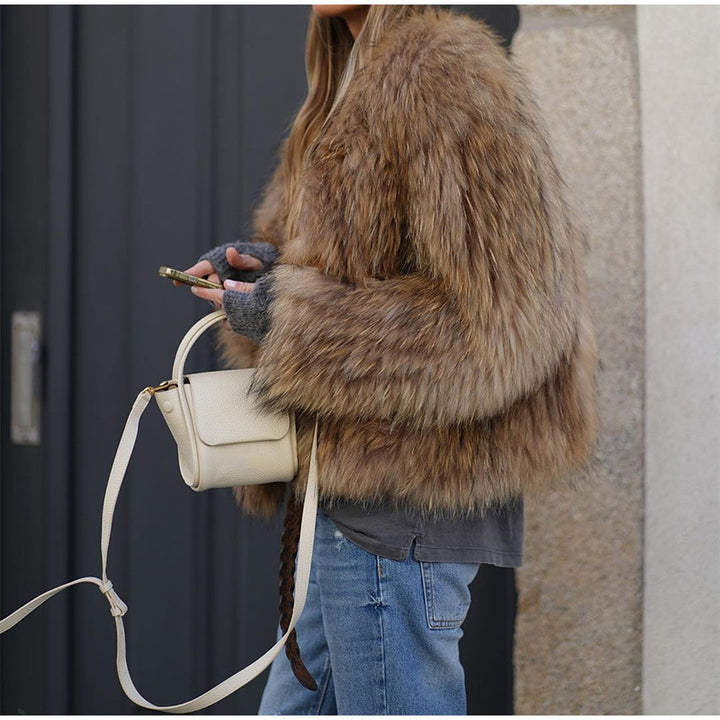 Ladies Luxurious Faux Fur Jacket in Oversized Cut Lune London
