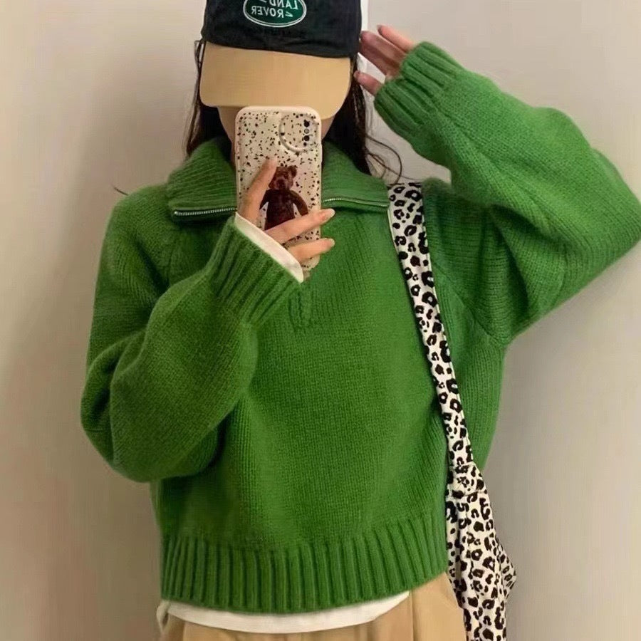 Women soft knit sweater with voluminous sleeves and an elastic waist Lune London