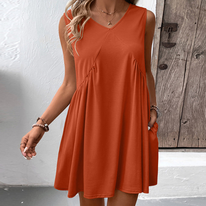 Women's fluid dress with V-neck, side pockets, and fluid cut Lune London