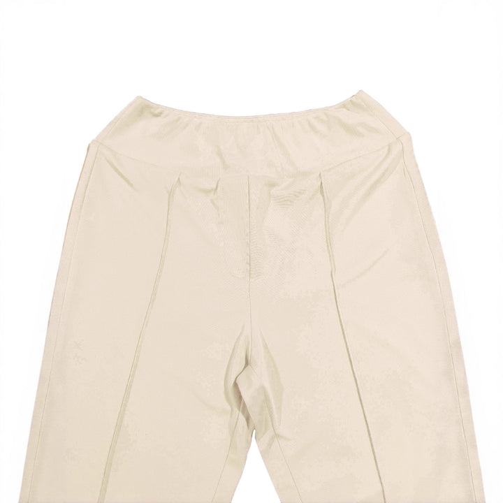 Ladies Elegant High-Waisted Flared Trousers with Flattering Cut Lune London