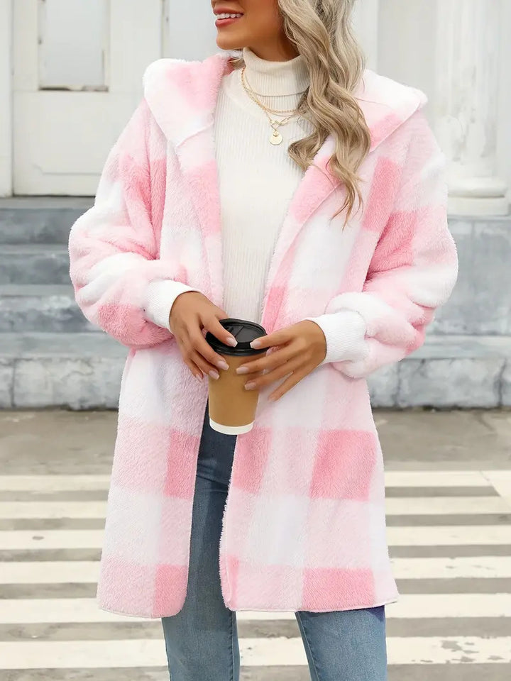 Ladies Cozy Wool Blazer with Plaid Pattern Lune London