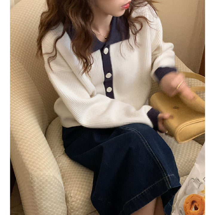 Women knitted cardigan with contrasting collar and button closure Lune London