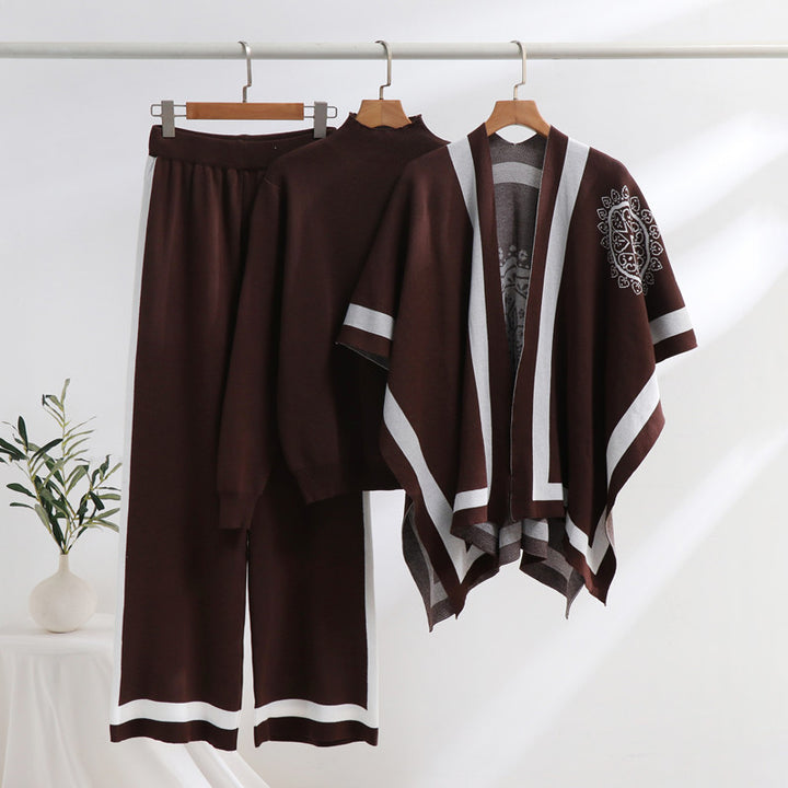Elegant knit loungewear set for ladies with graphic pattern and wide sleeves Lune London