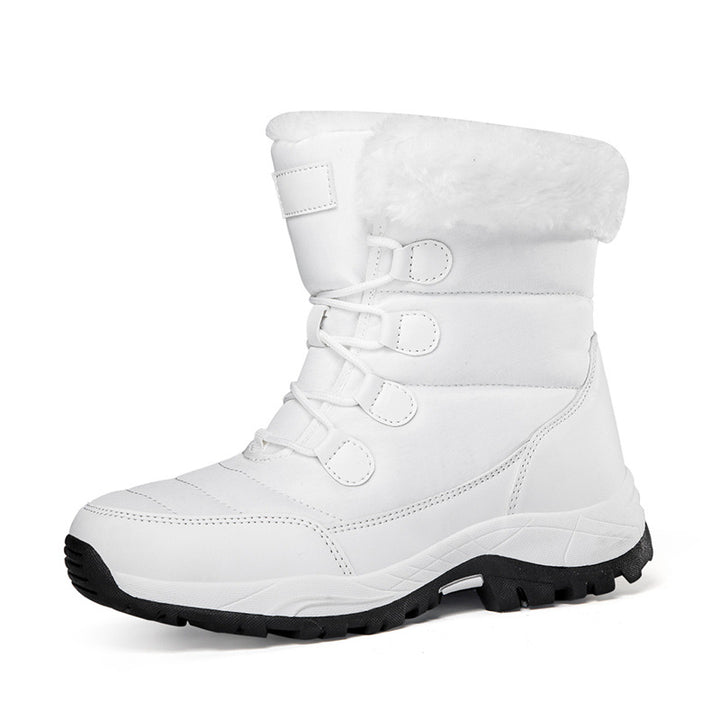 Winter boots for ladies with non-slip sole and heated inner lining Lune London