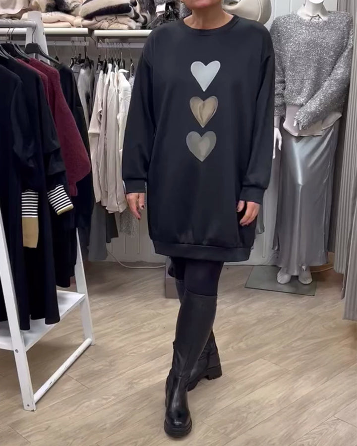 T-shirt à capuche pour femmes avec motifs de cœur et coupe ample Chic & Stil